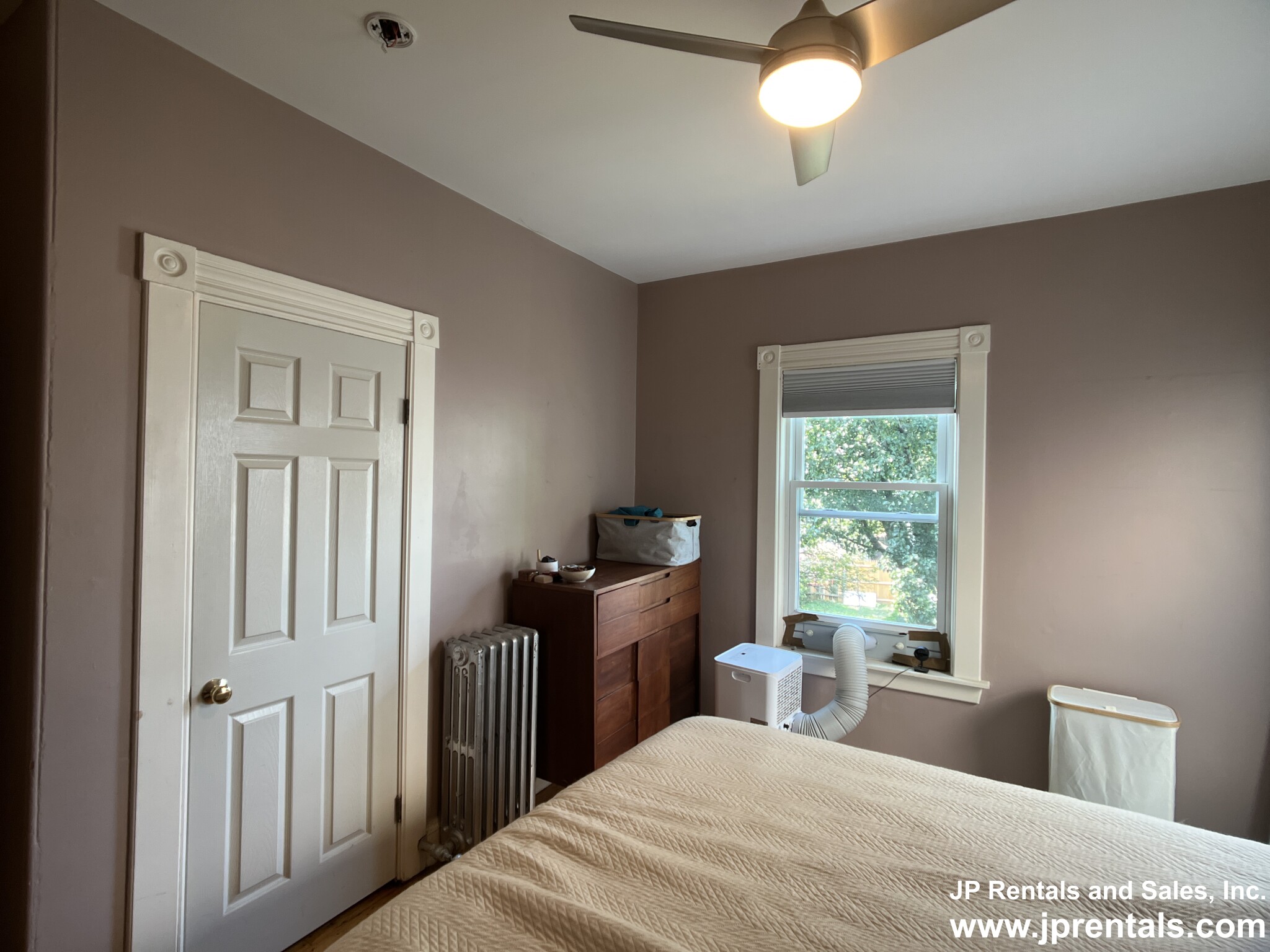 55 Rossmore Rd, Jamaica Plain