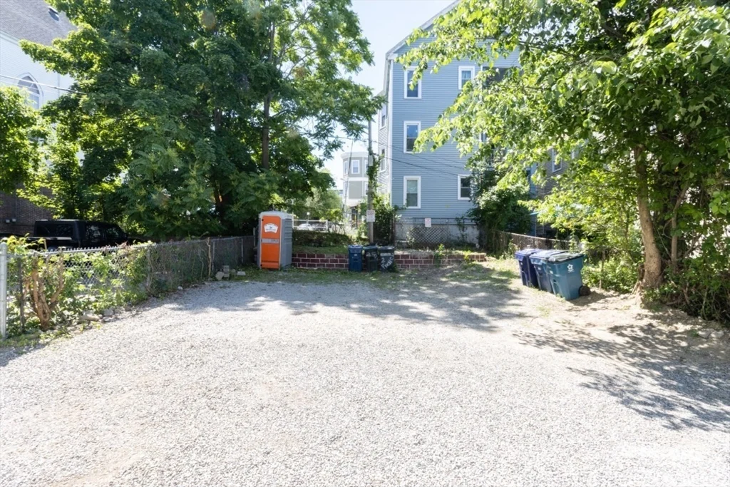 2 French Ter, Mission Hill