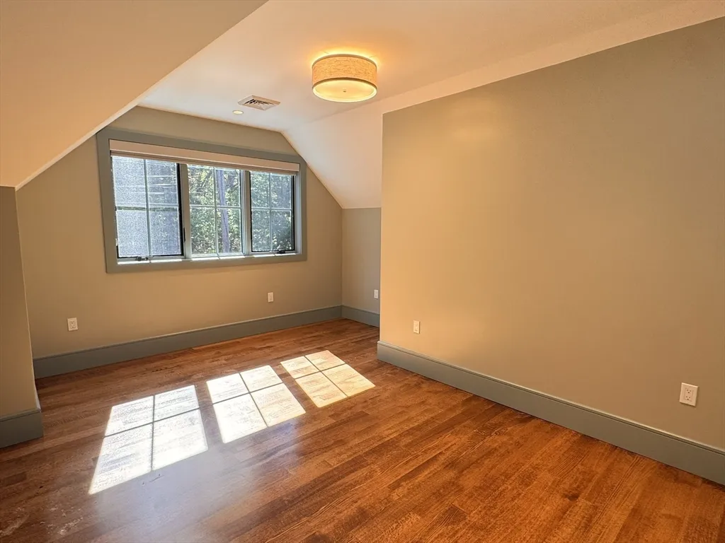 22 Kruger Rd, Hopkinton