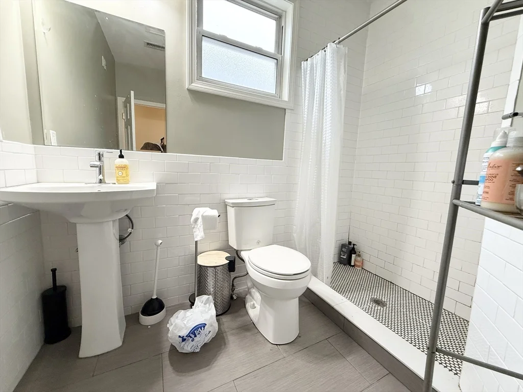 110 Chester St, Allston