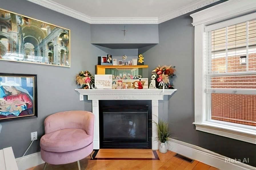 8 Mohawk St, South Boston