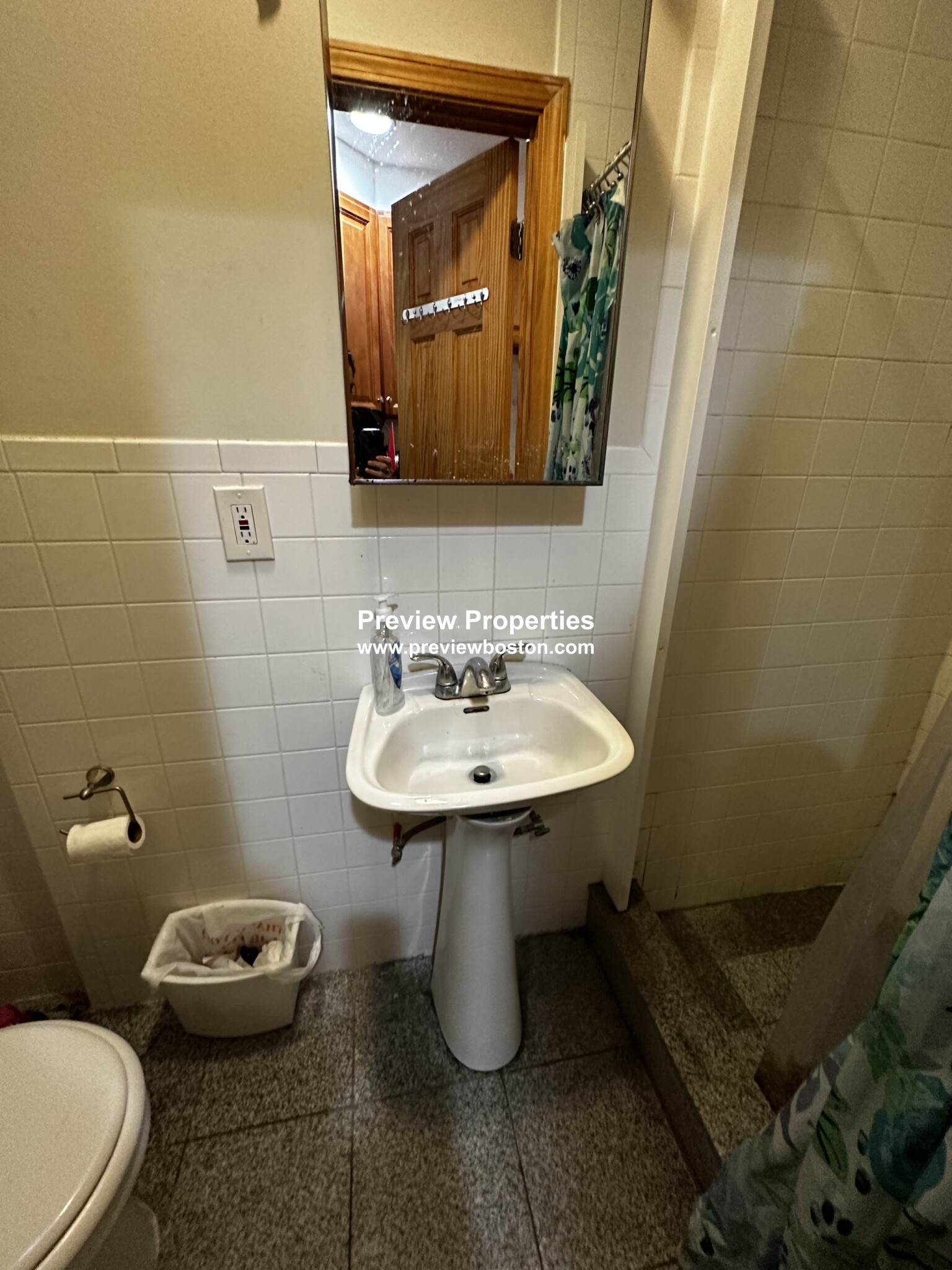 10 Moreland, Roxbury