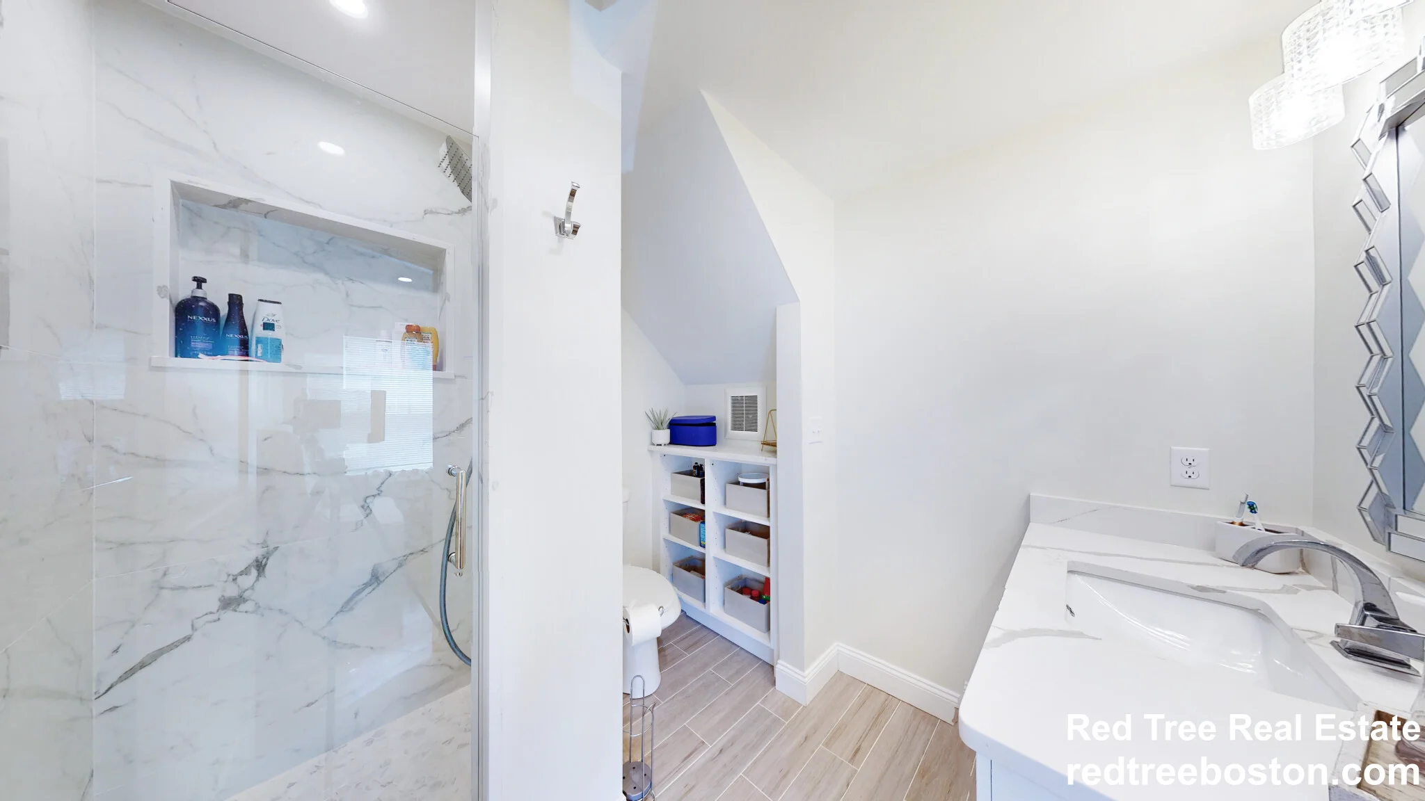 35 Crosby Rd, Chestnut Hill