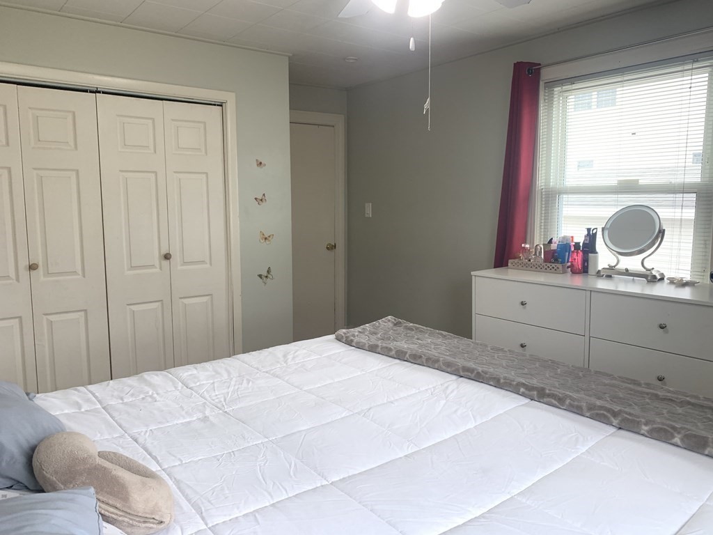 137 Patriot Pkwy, Revere