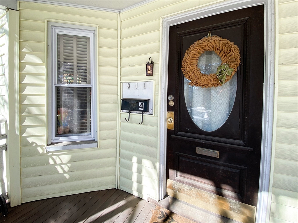 4 Banks St, Davis Square