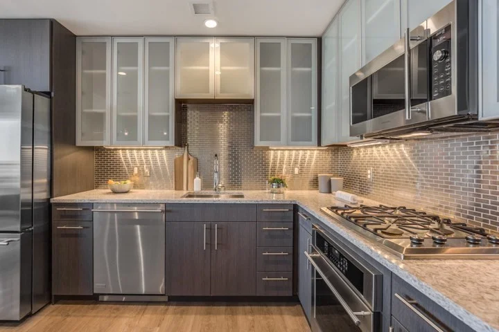 1 Canal St, North End