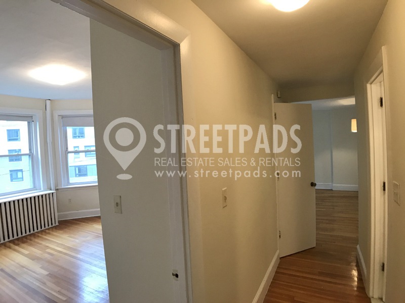 33 Lancaster Ter, Corey Hill