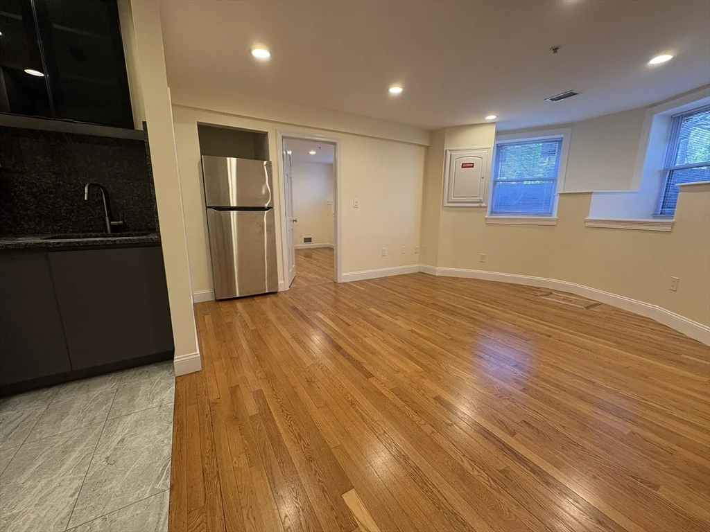 1801 Beacon St, Brookline