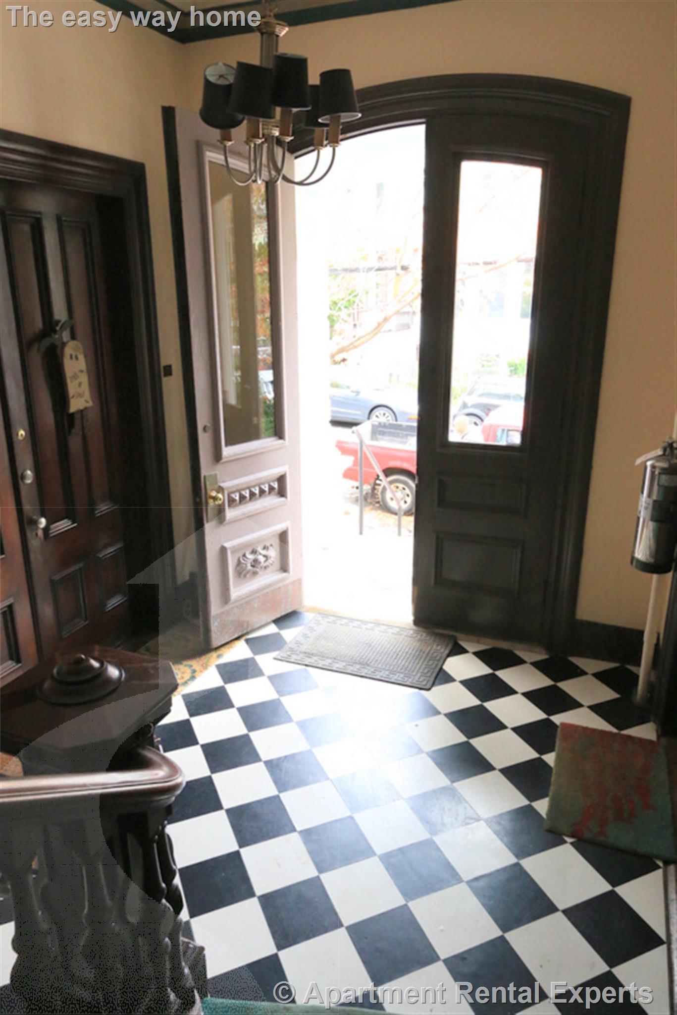 22 Bigelow St, Central Square