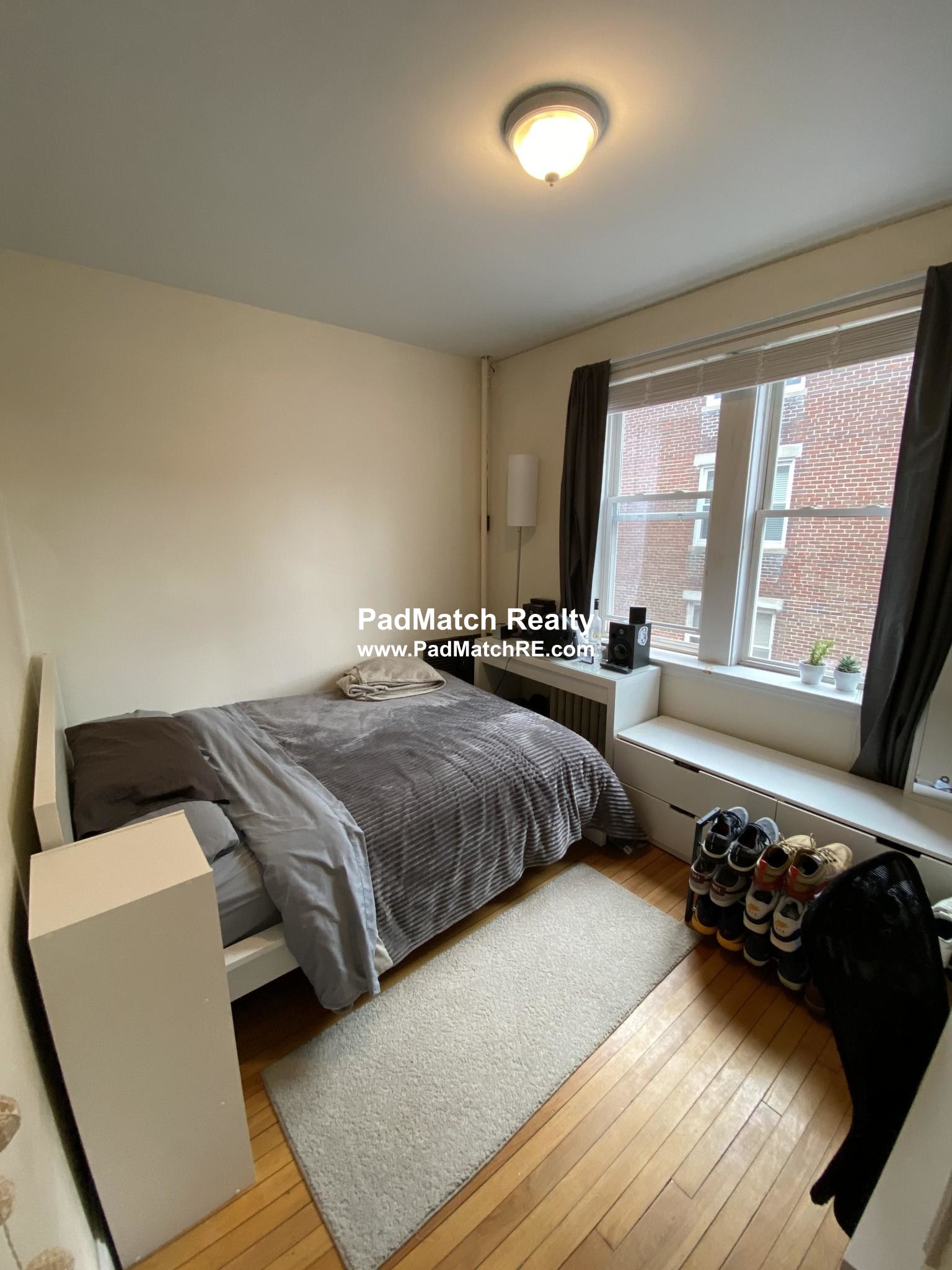 318 Saint Paul St, Brookline