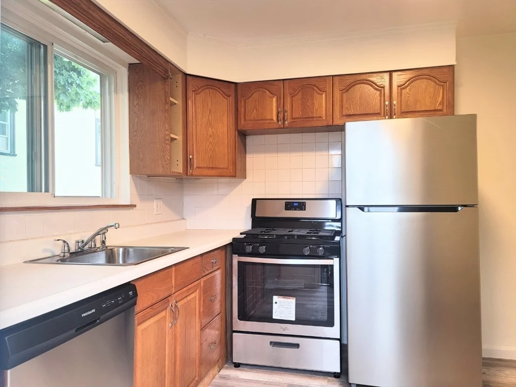 53 Sacramento, Baldwin