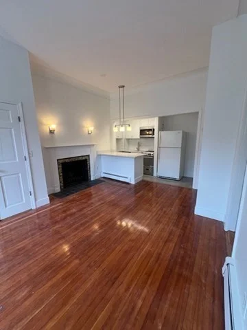 591 Beacon St, Back Bay