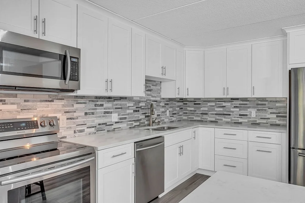 146 Marble St, Stoneham