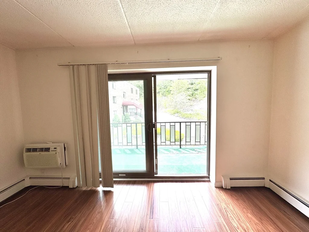 80 North Warren, Woburn