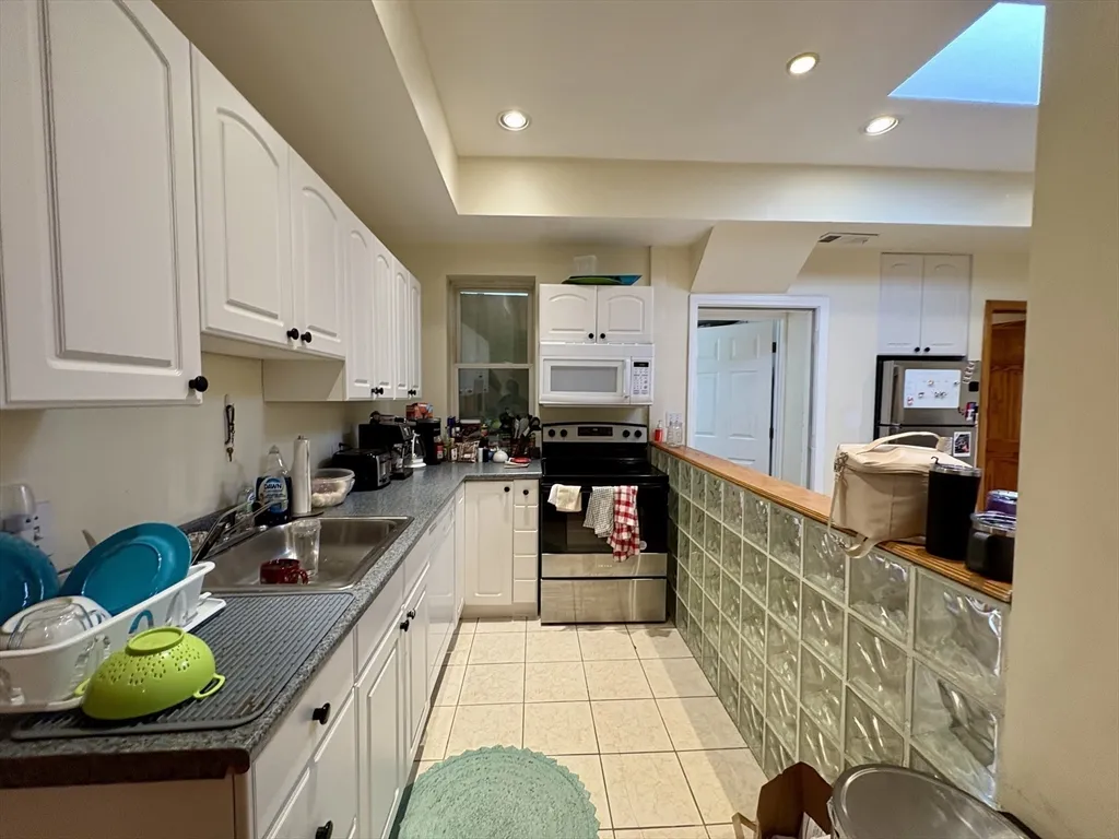 1801 Beacon St, Brookline