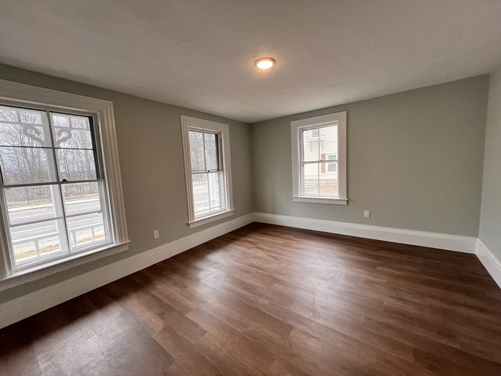 400 Court St, North Plymouth