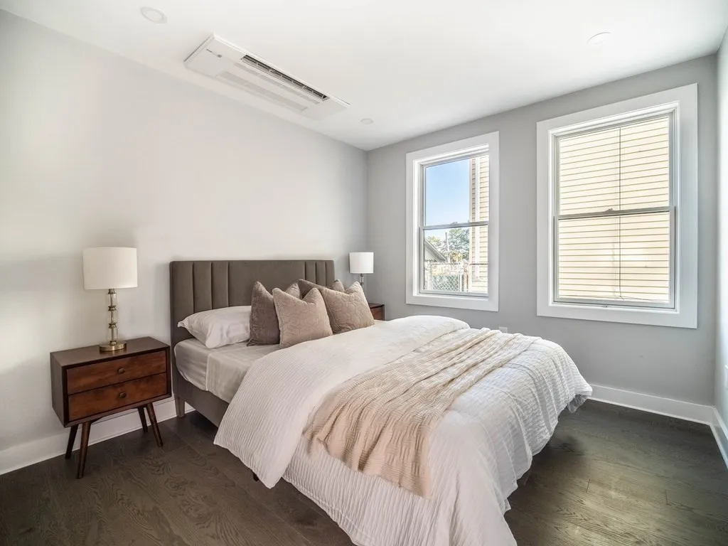 58 Byron St, East Boston