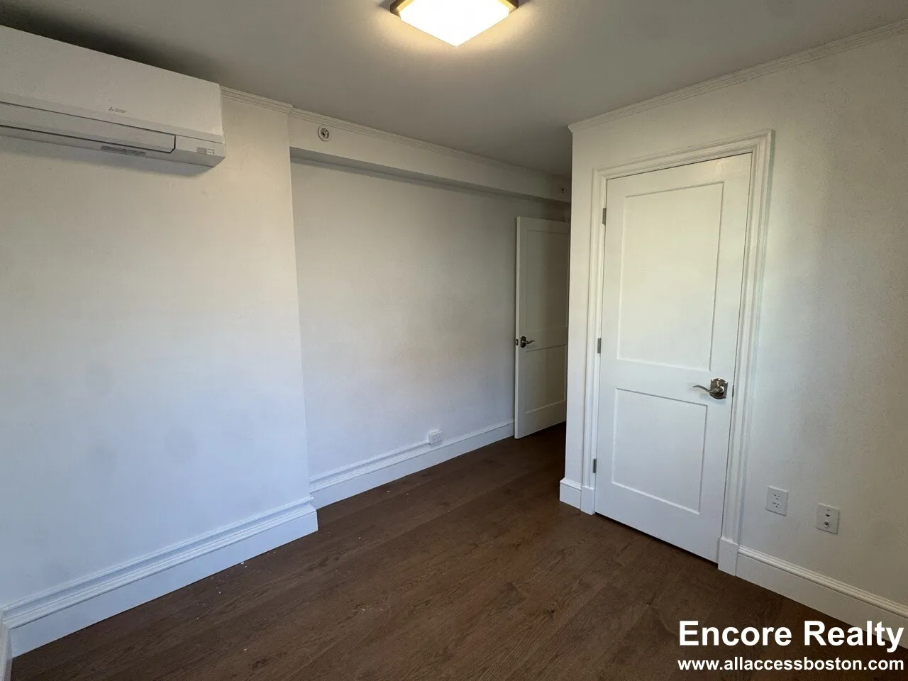 1200 Massachusetts Ave, Riverside