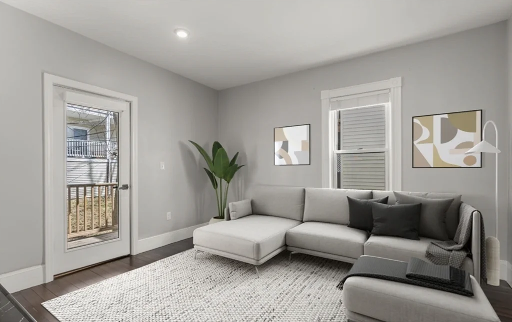 101 Draper St, Dorchester