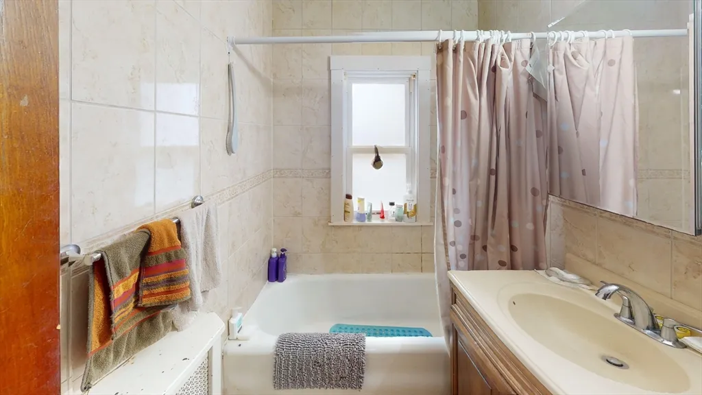 66 Nottinghill Rd, Brighton