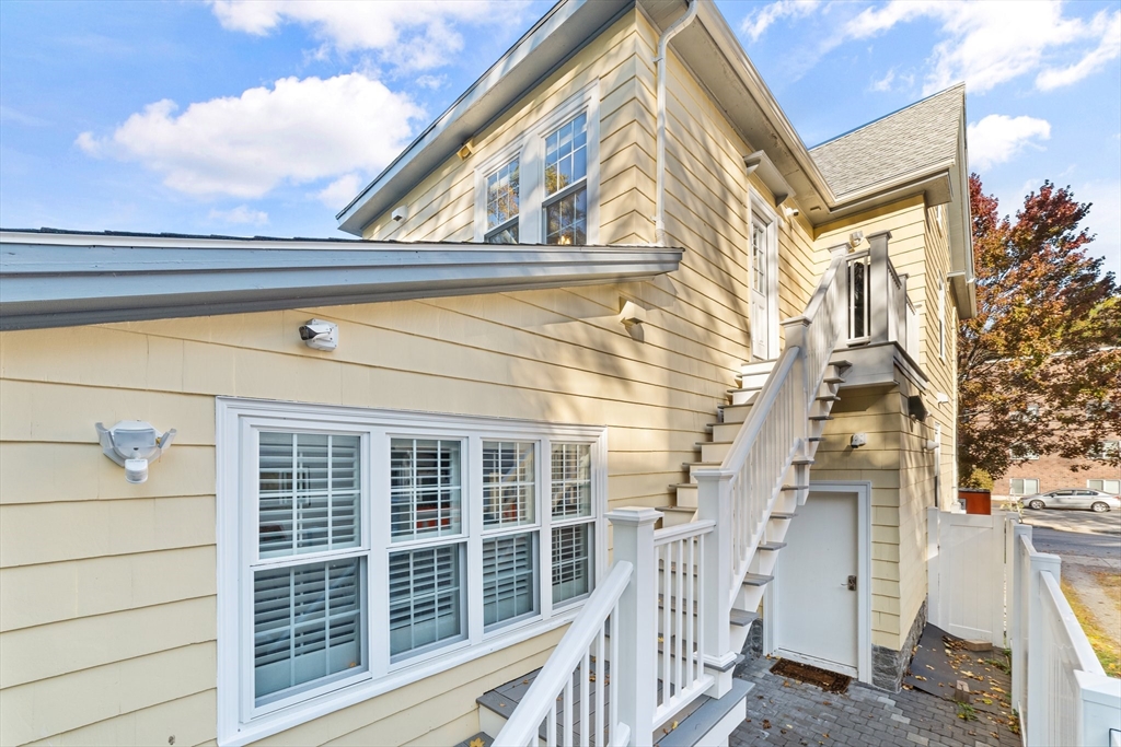 205 Mountain Ave, Malden