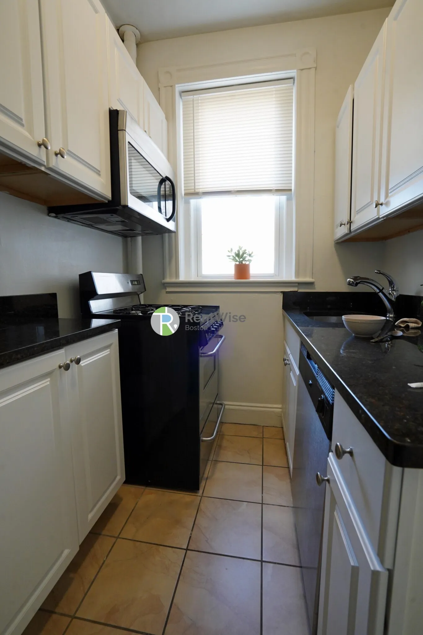 14 Orkney Rd, Brighton