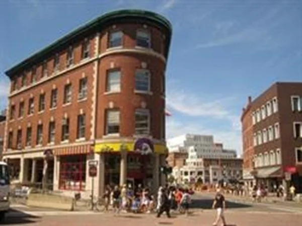 1170 Massachusetts Ave, Riverside