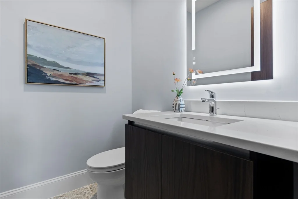 32 Pearl St, Dorchester