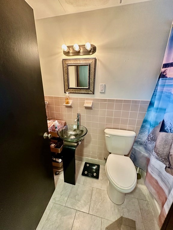 260 River St, Waltham