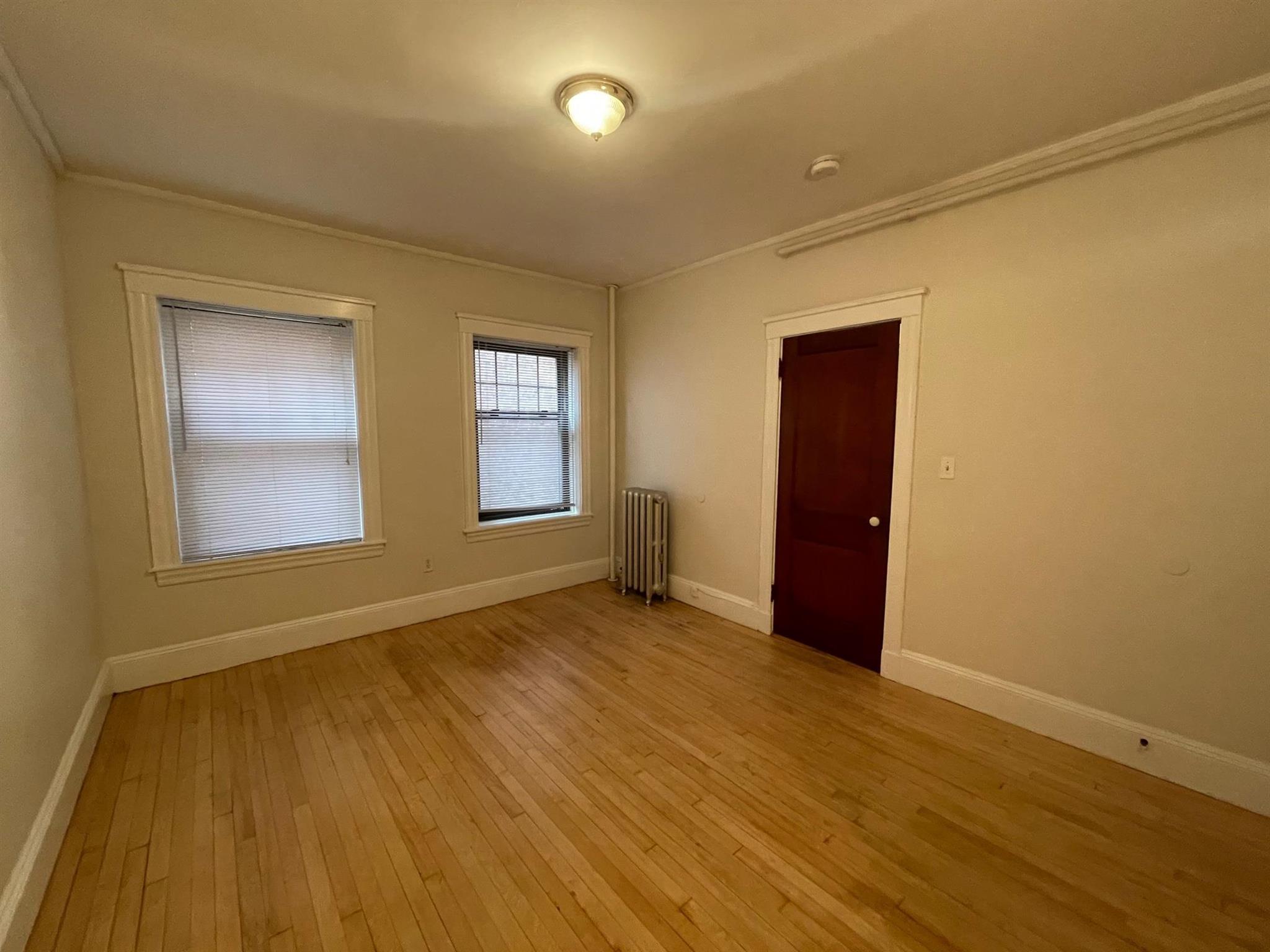 5 Linnaean St, Neighborhood Nine