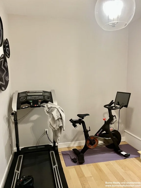 599 East Broadway, South Boston