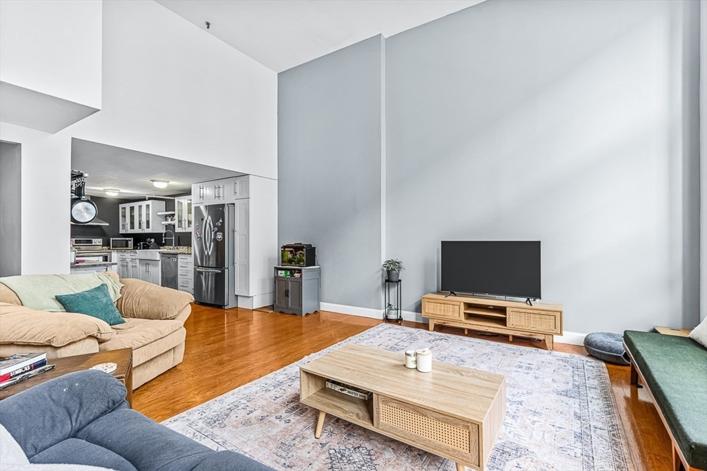 200 Market St, Lowell