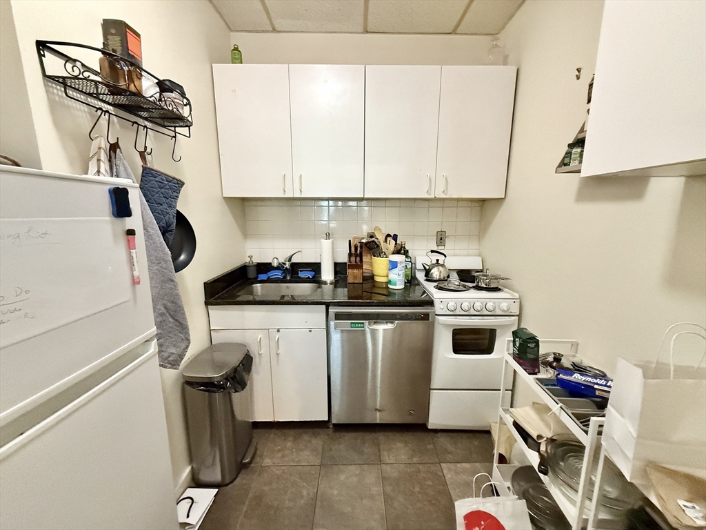 178 Marlborough St, Back Bay