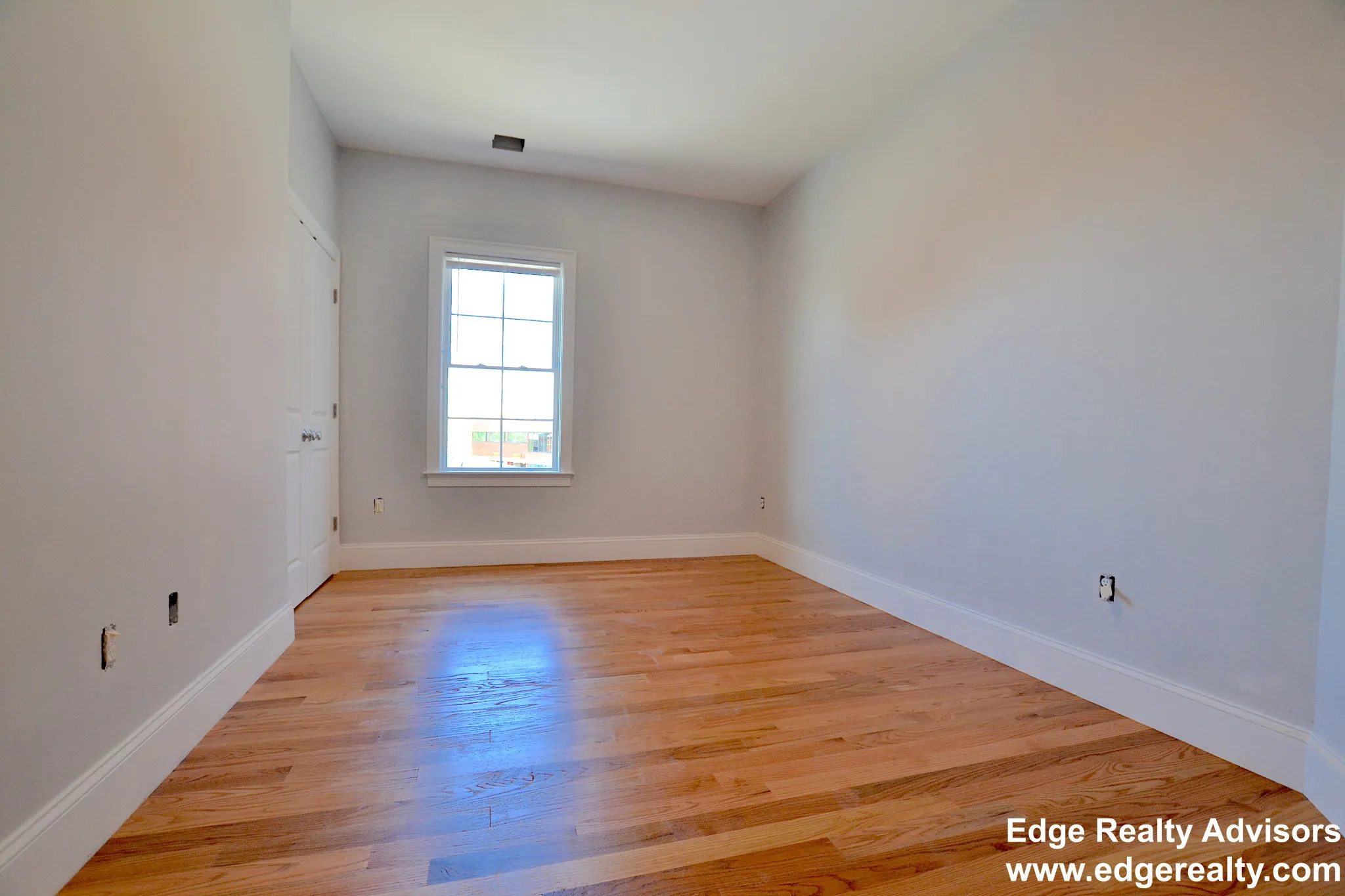 4 Islington St, Allston