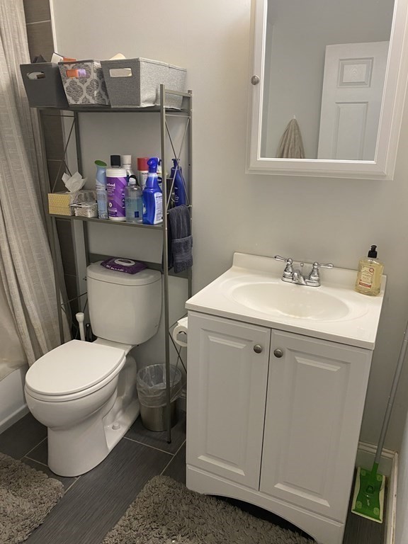 663 East Broadway, South Boston