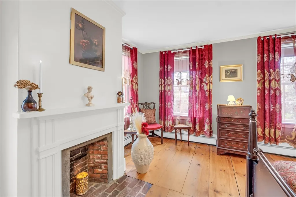 205c Main St, Groton