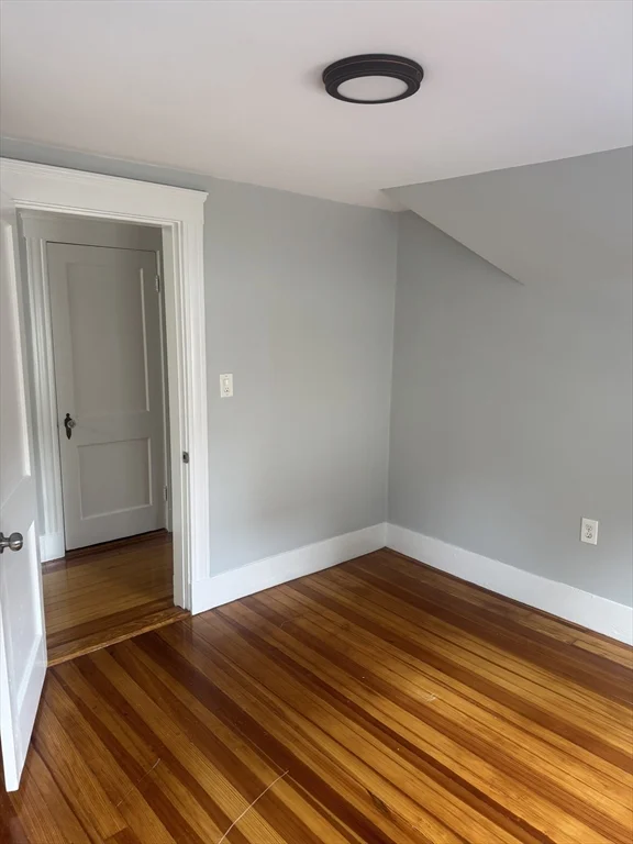 537 Park Ave, Revere