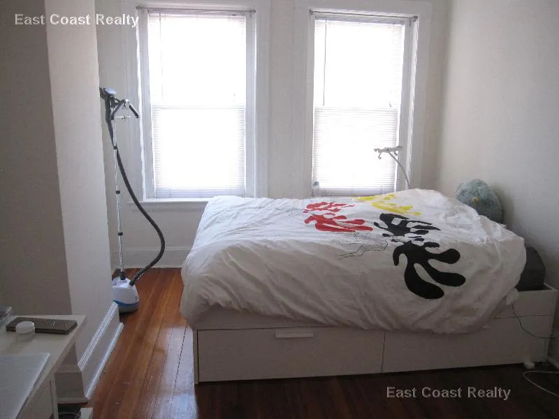 65 Brighton Ave, Allston