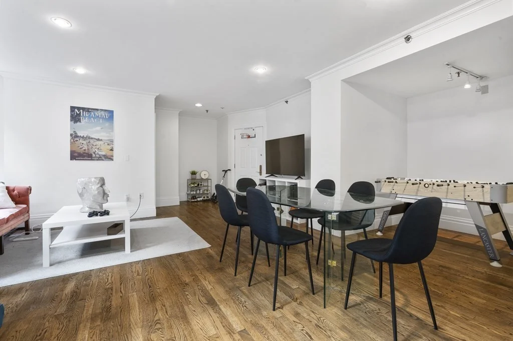 390 Commonwealth Ave, Back Bay