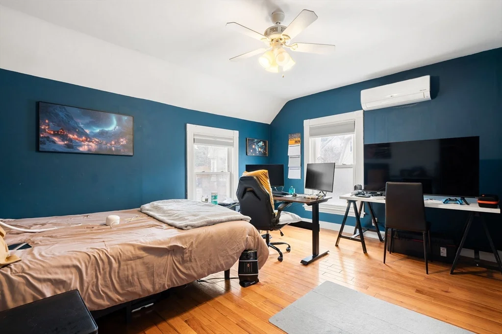 12 Pomeroy St, Allston