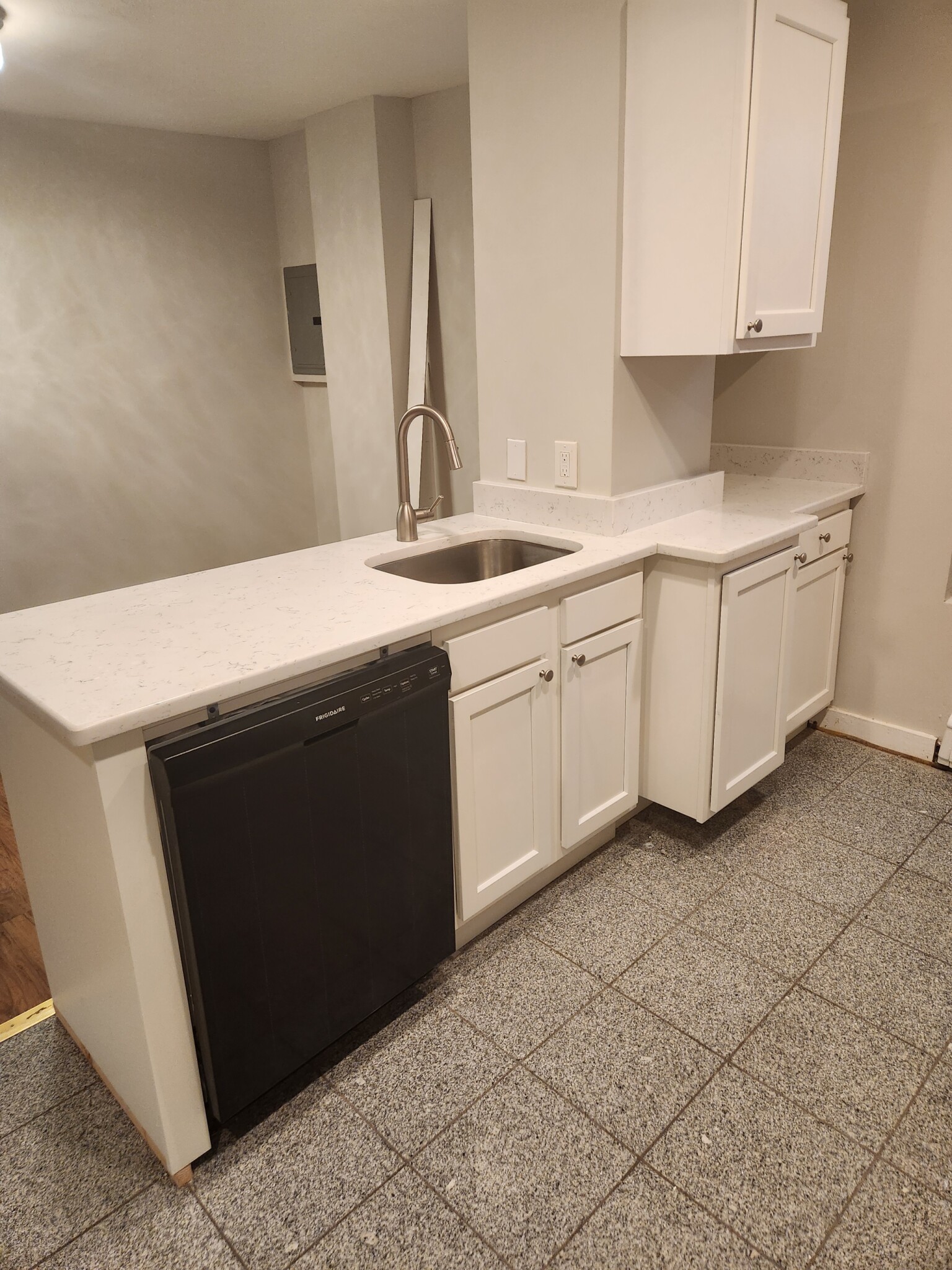 28 Fleet St, North End