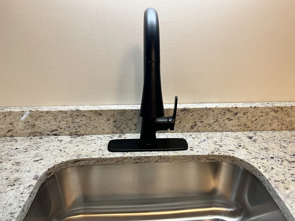 1002 Paradise Rd, Swampscott