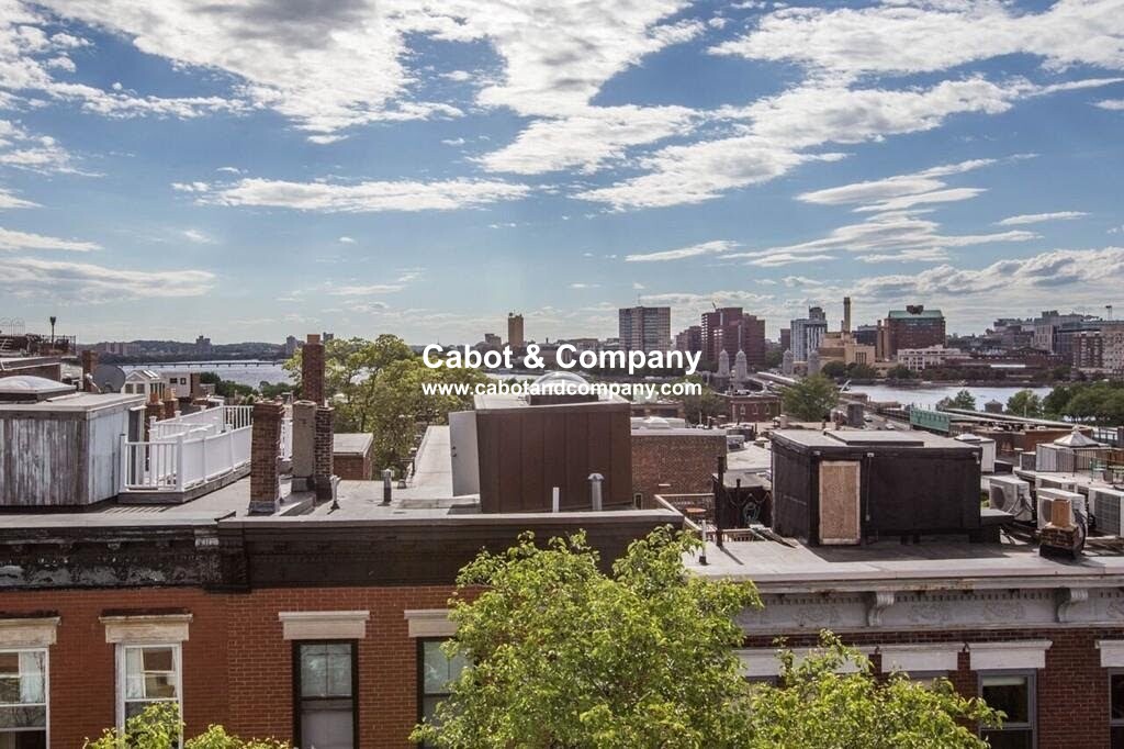 32 Grove St, Beacon Hill