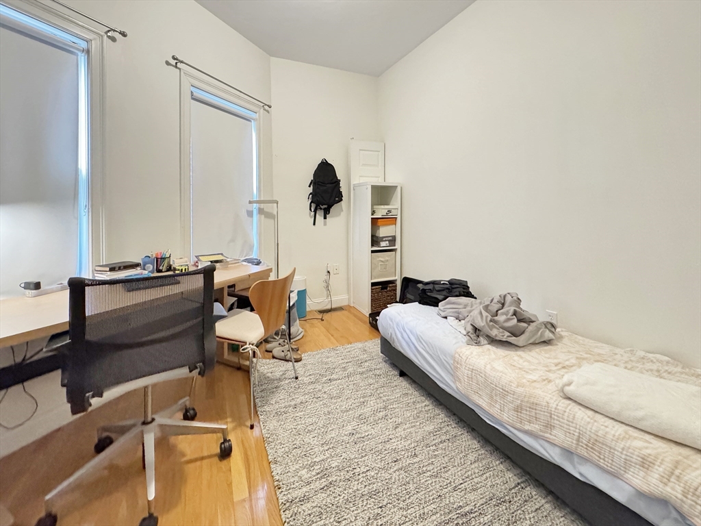 51 Dimick St, Somerville