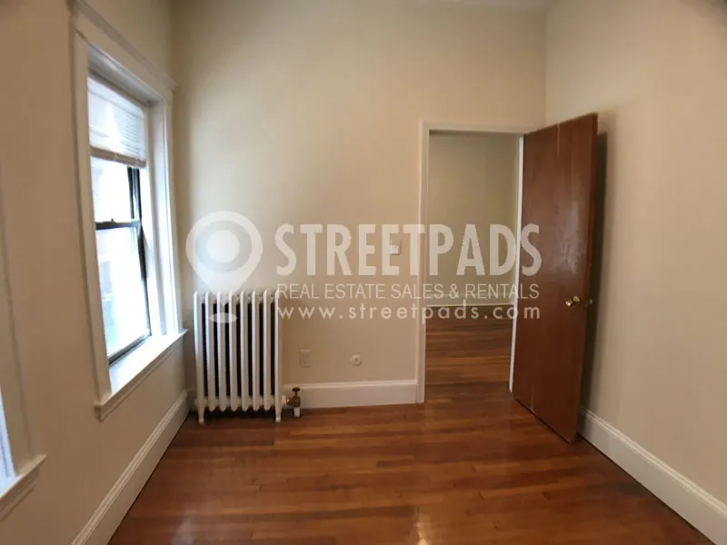 1315 Commonwealth Ave, Allston