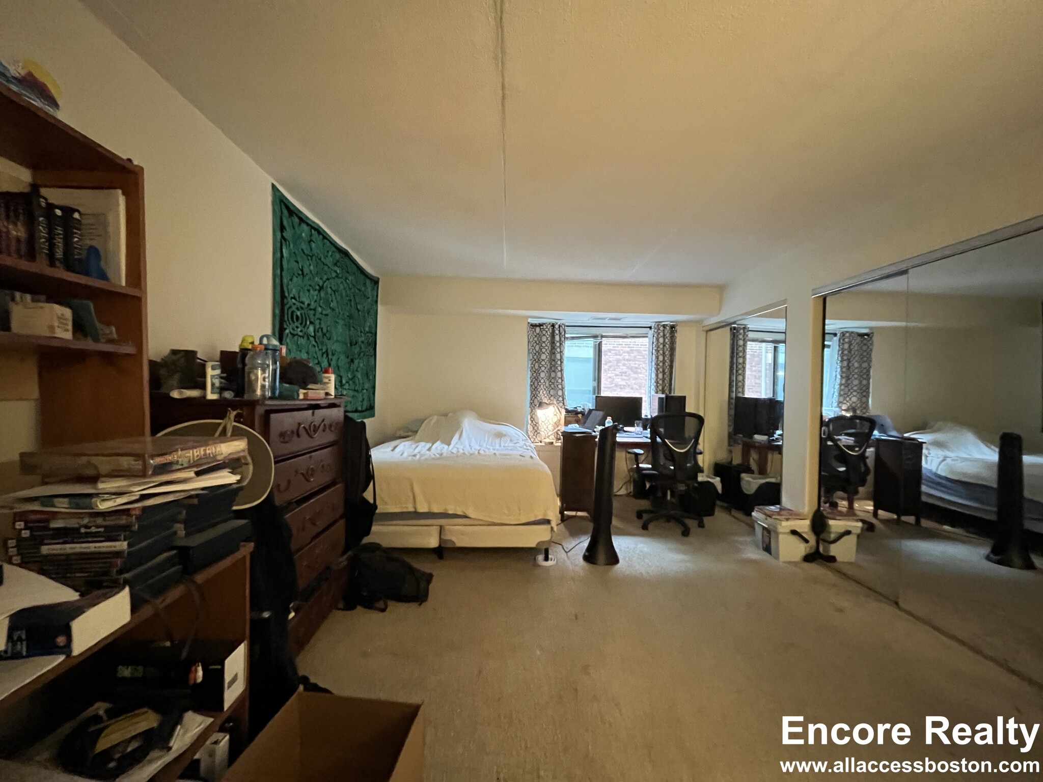 1243 Beacon St, Coolidge Corner