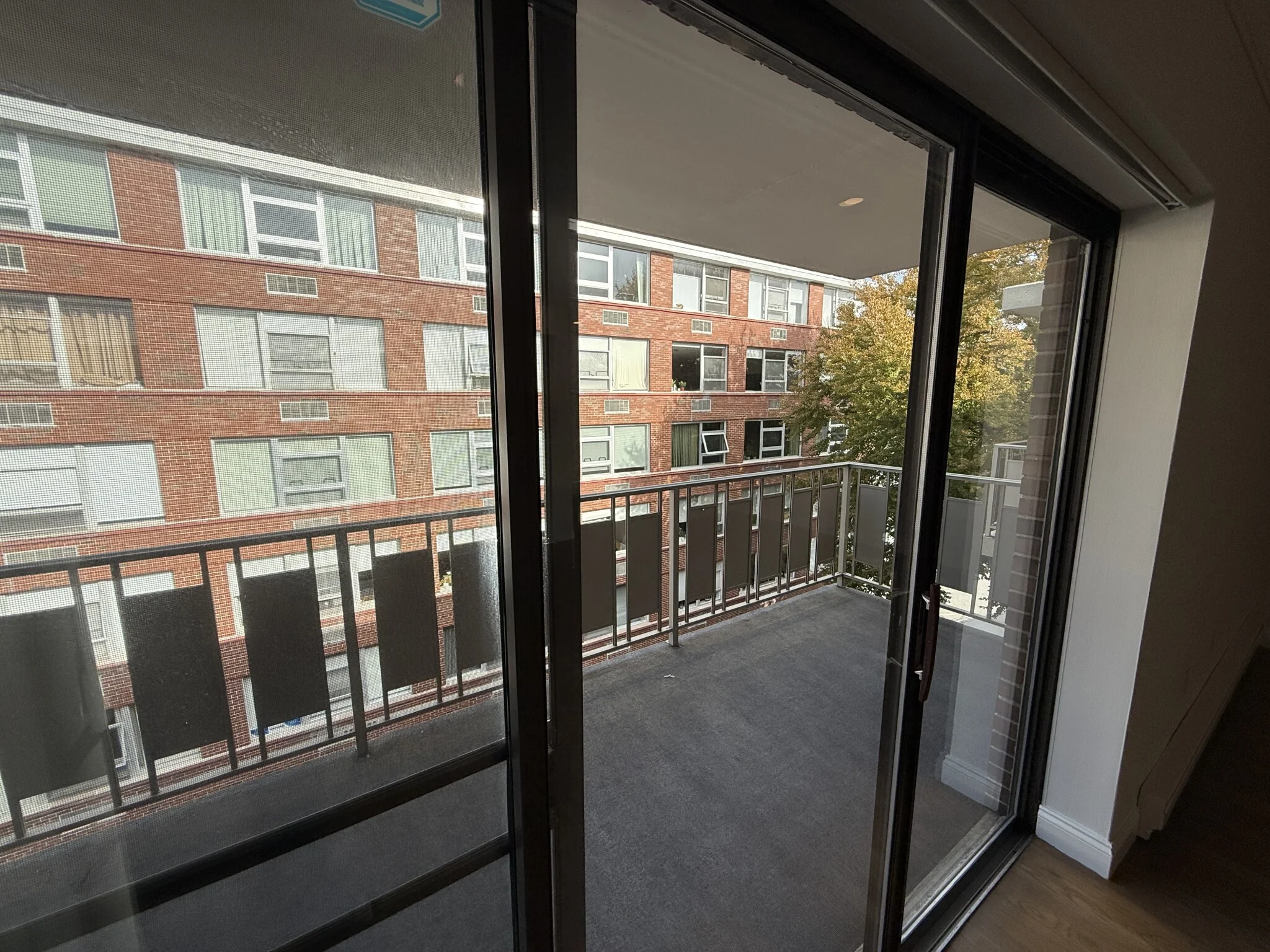 320 Hammond Pond Pkwy, Chestnut Hill