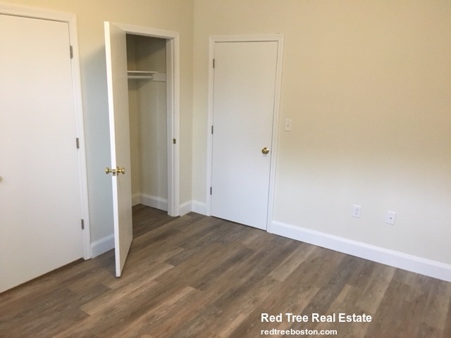 1375 Commonwealth Ave, Allston