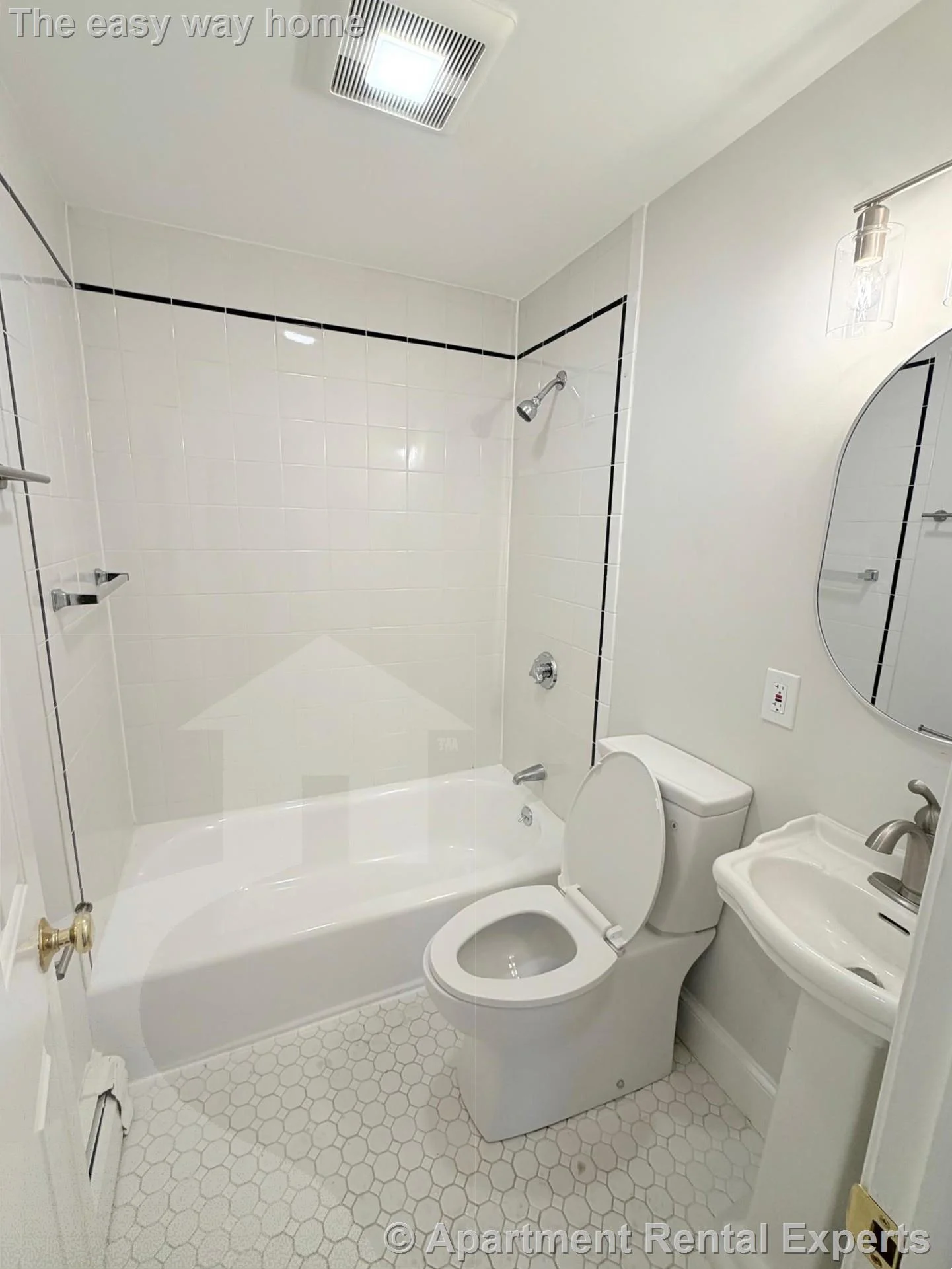 172 Putnam Ave, Riverside