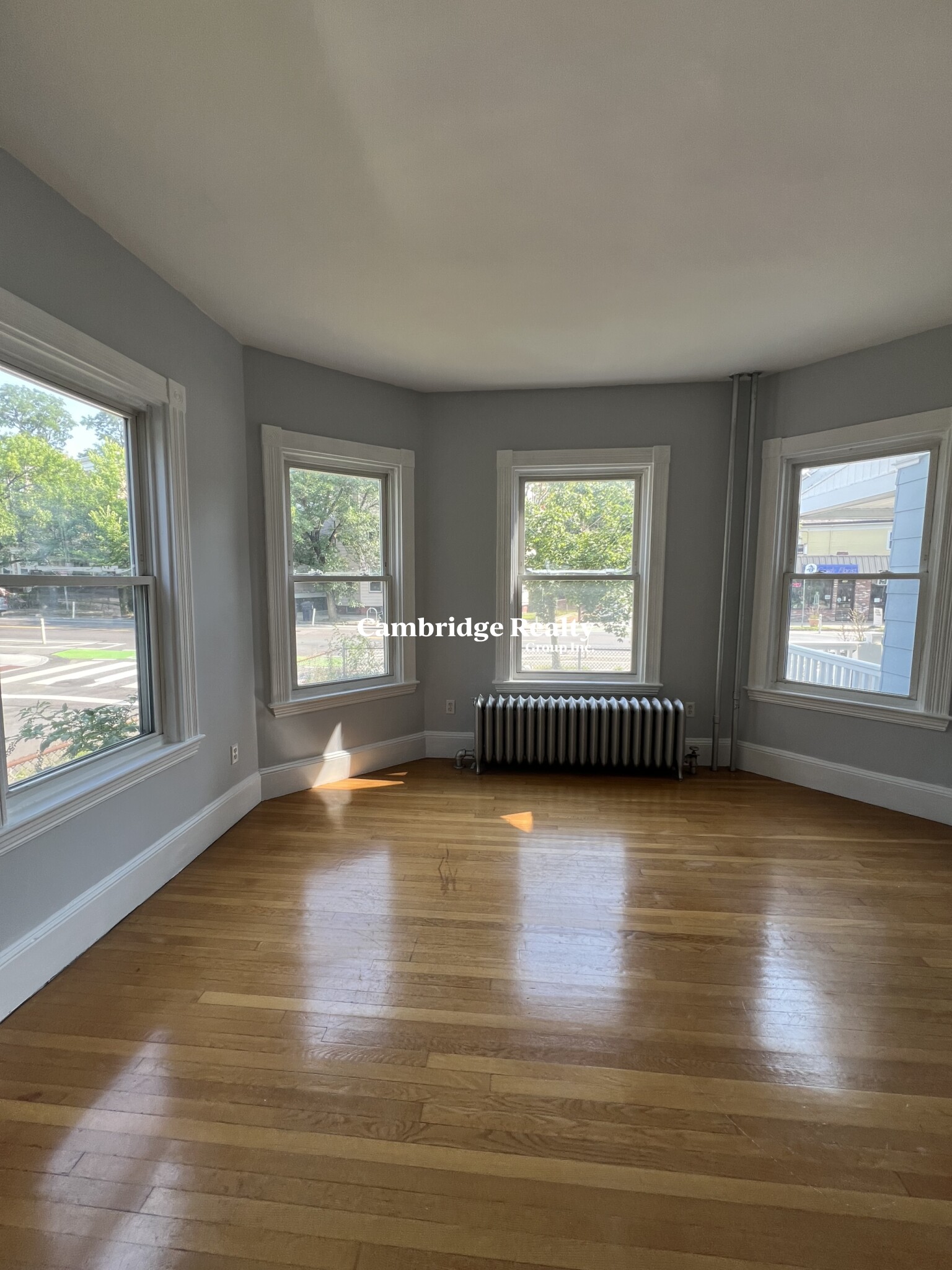 1539 Cambridge St, Mid-Cambridge